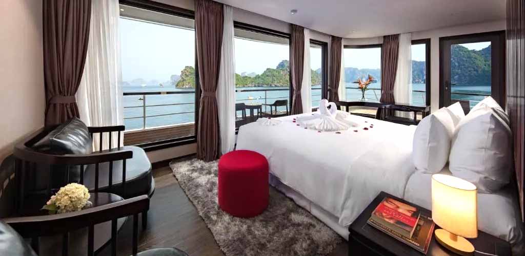 Halong Bay cruise boat luxury cabin